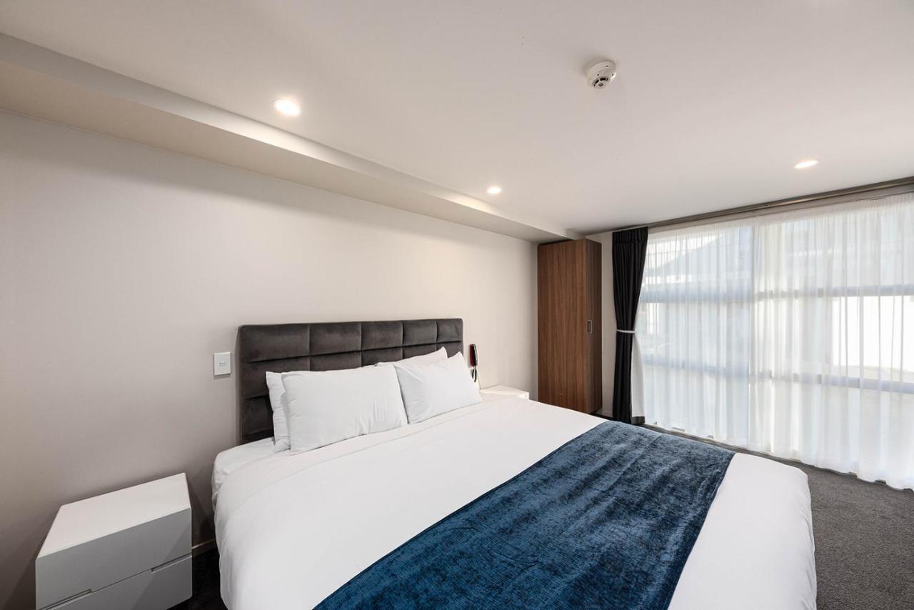 311 Riccarton 5* Christchurch