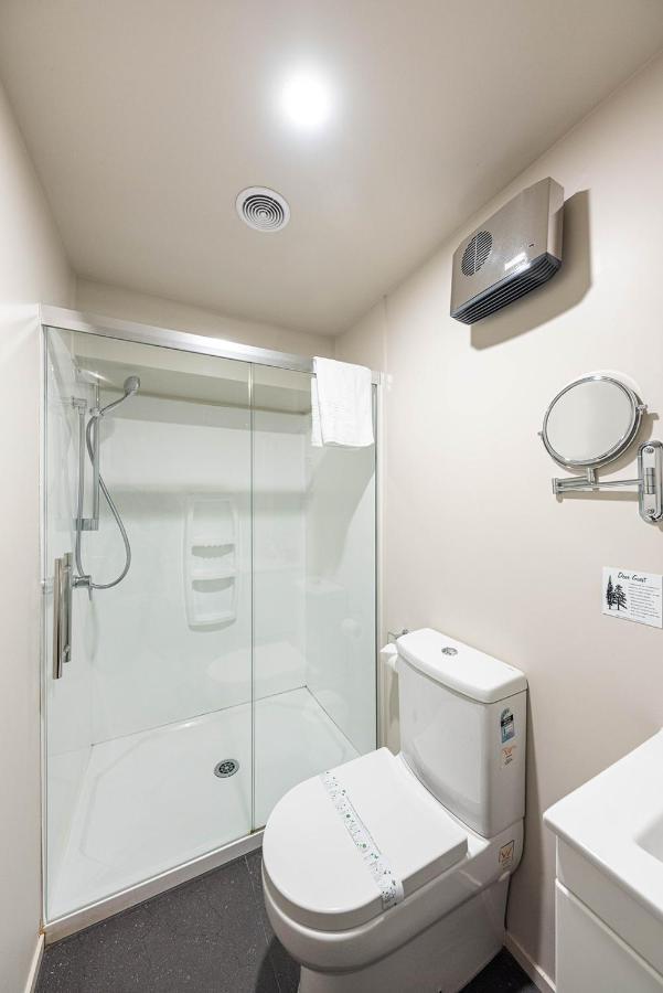 311 Riccarton 5* Christchurch
