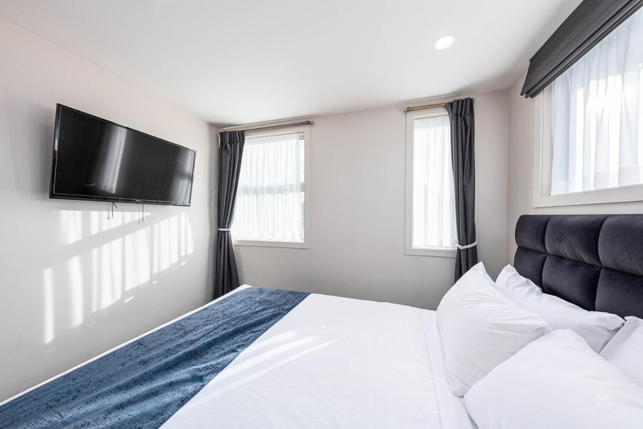 311 Riccarton Christchurch