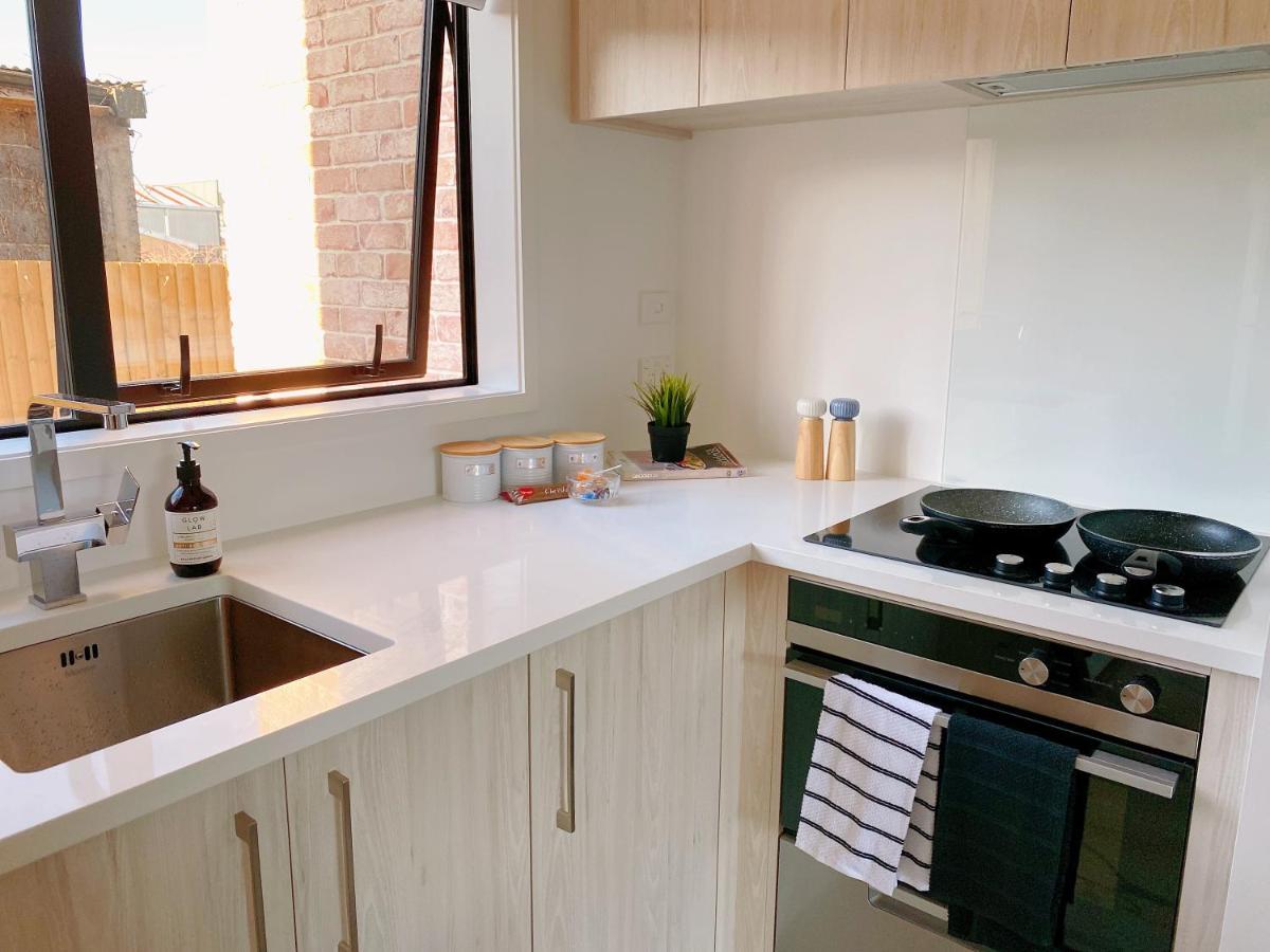 Close To Arena And One Kilometer From Railway Station Onsite Ev Car Park Apartment Christchurch