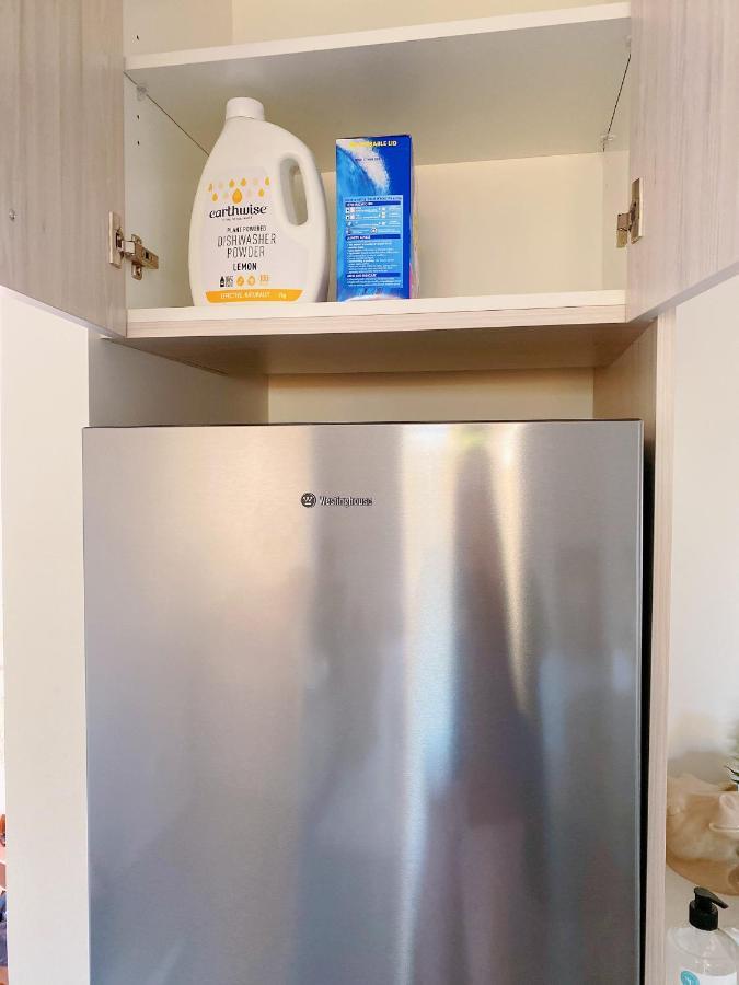 Close To Arena And One Kilometer From Railway Station Onsite Ev Car Park * Christchurch