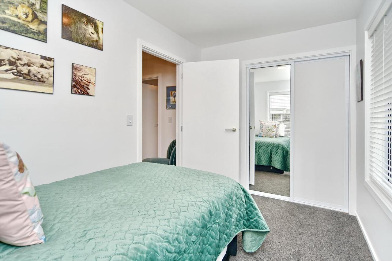 Brockworth Place - Holiday home *