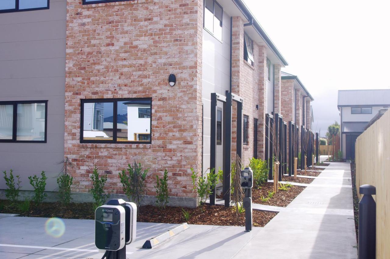 Apartment Close To Arena And One Kilometer From Railway Station Onsite Ev Car Park *