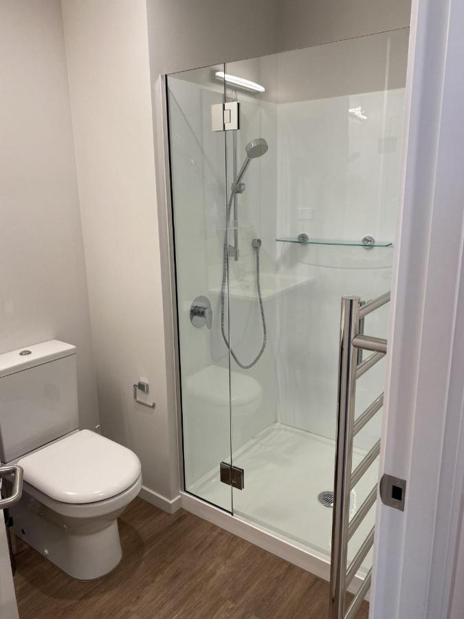 Wyndham Garden Kilmore Street Hotel 4*
