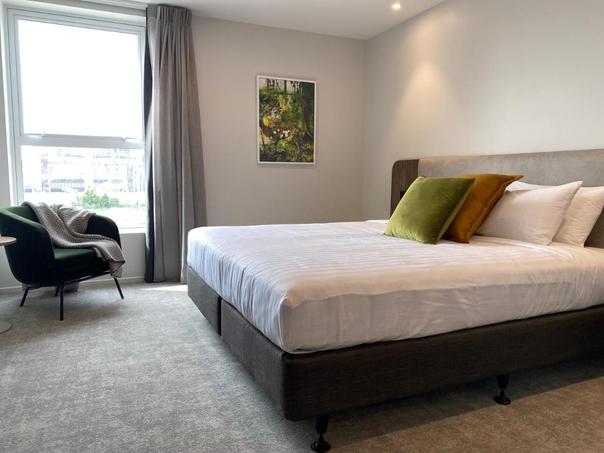 Wyndham Garden Kilmore Street Hotel 4*