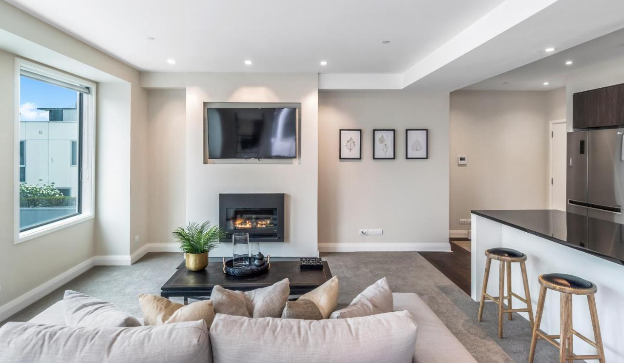 The Carlton Apartment