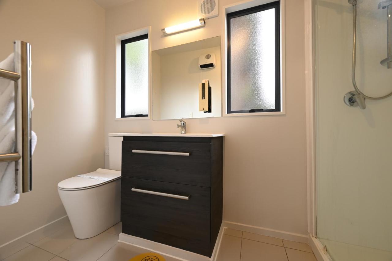 Riccarton Mall 4* Christchurch