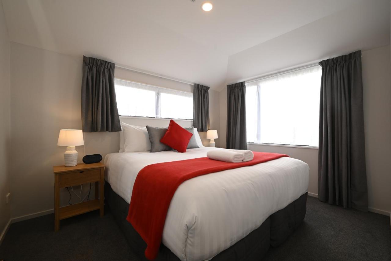 Riccarton Mall Motel 4*