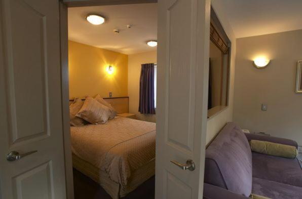 Motel Athena 4*