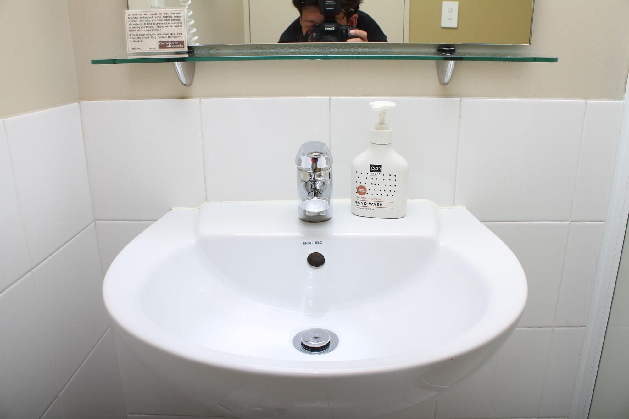 Centrepoint On Colombo Motel 4*
