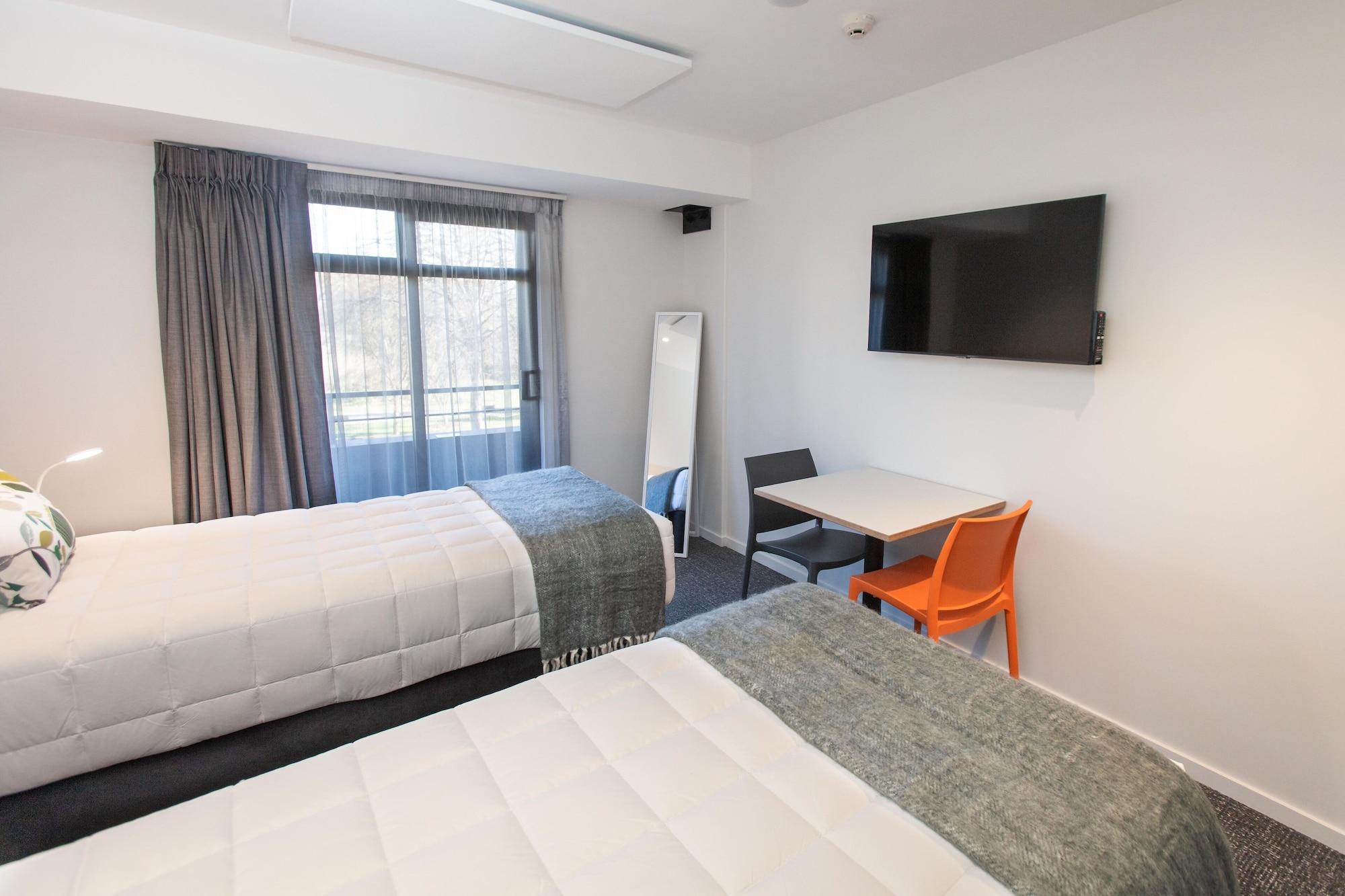 Give 2* Christchurch