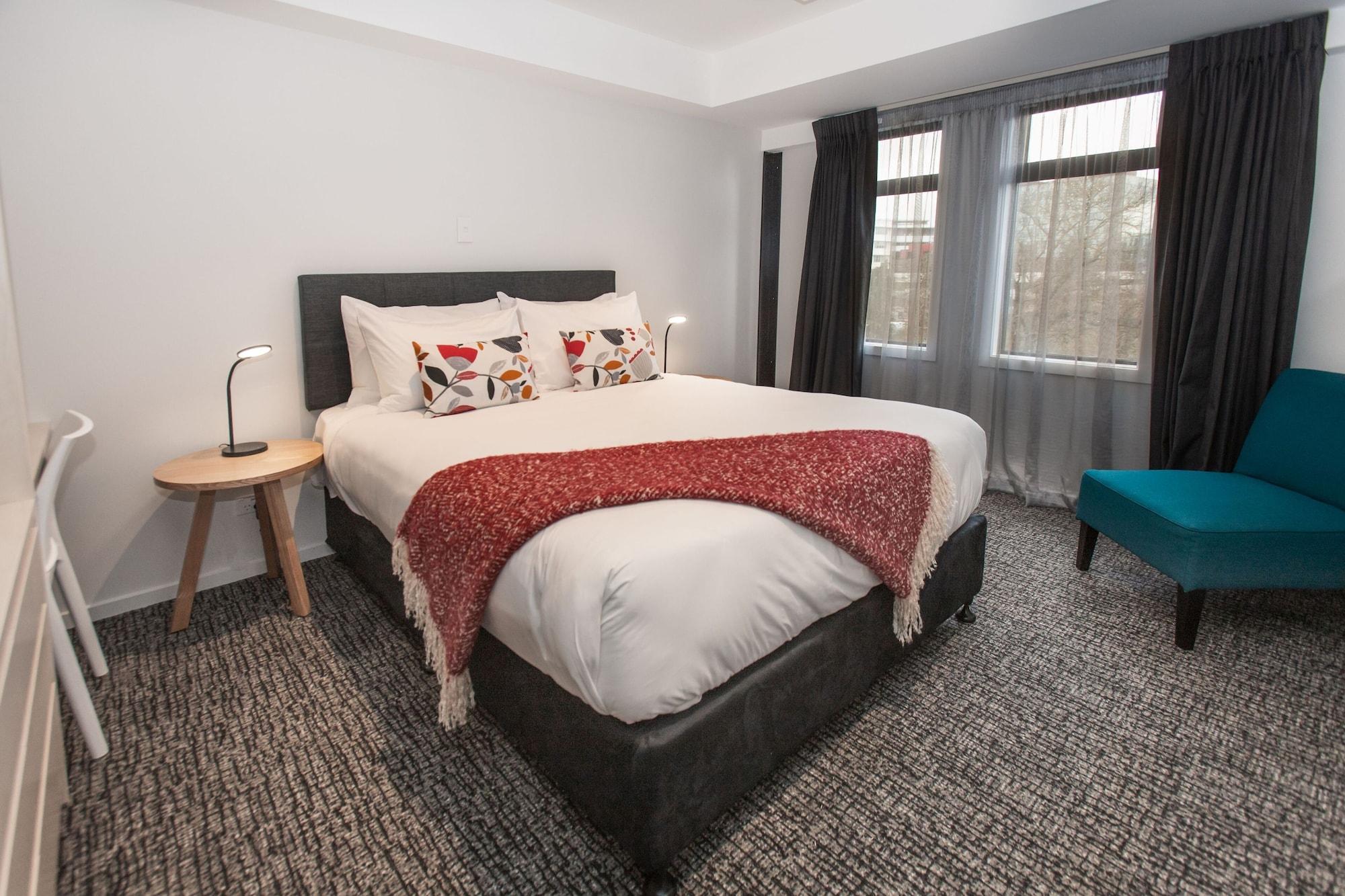 Give Hotel Christchurch