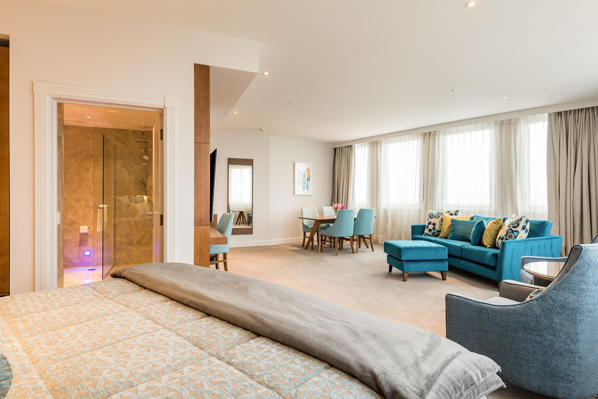 Distinction Hotel