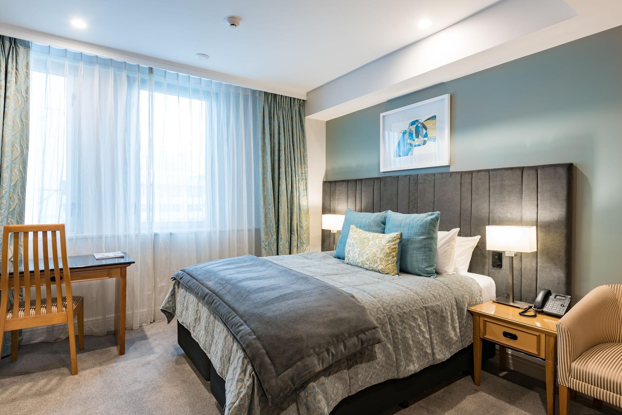 Distinction Hotel