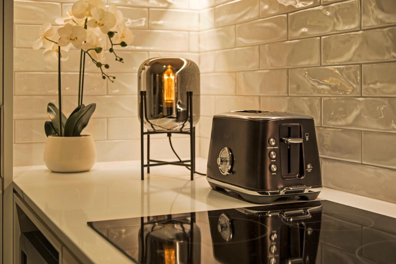 Funk In The - Luxury Laneway With Single Garage Apartamento *