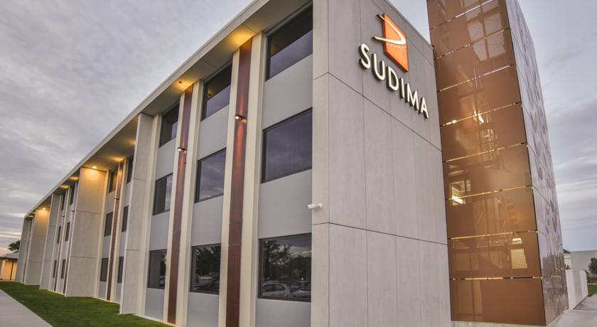 Hotel Sudima Airport