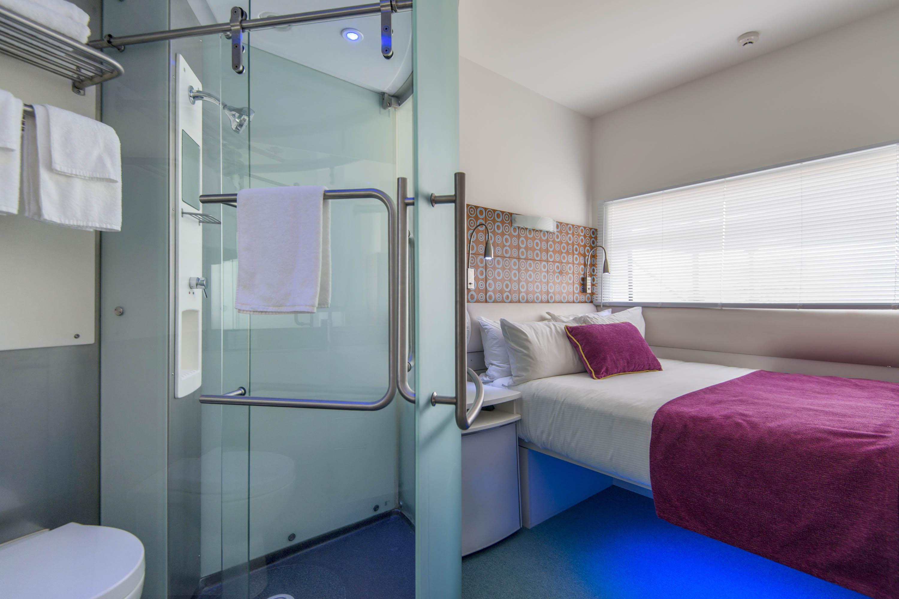 Breakfree On Cashel, An Accor