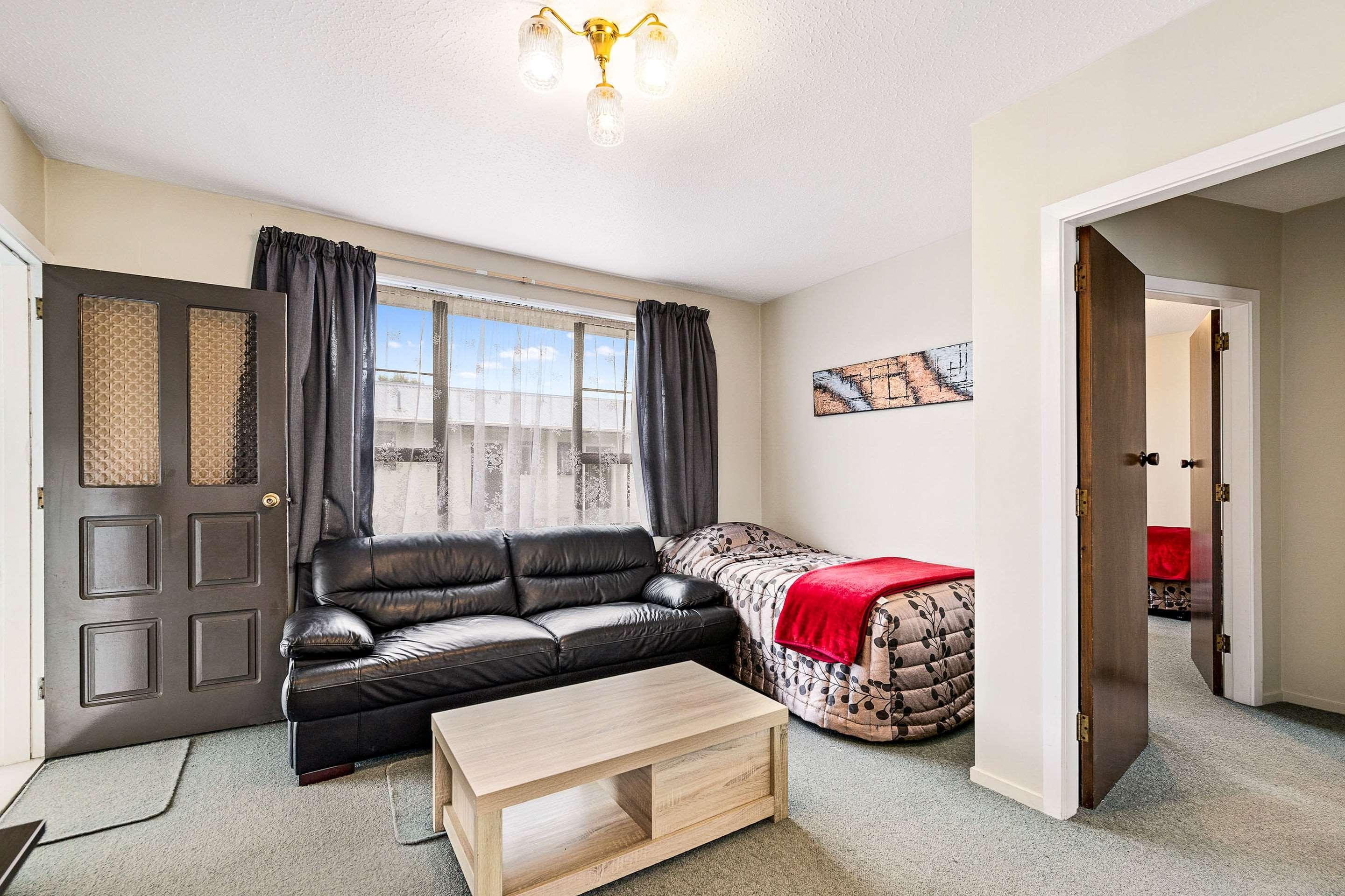 Econo Canterbury Court Christchurch