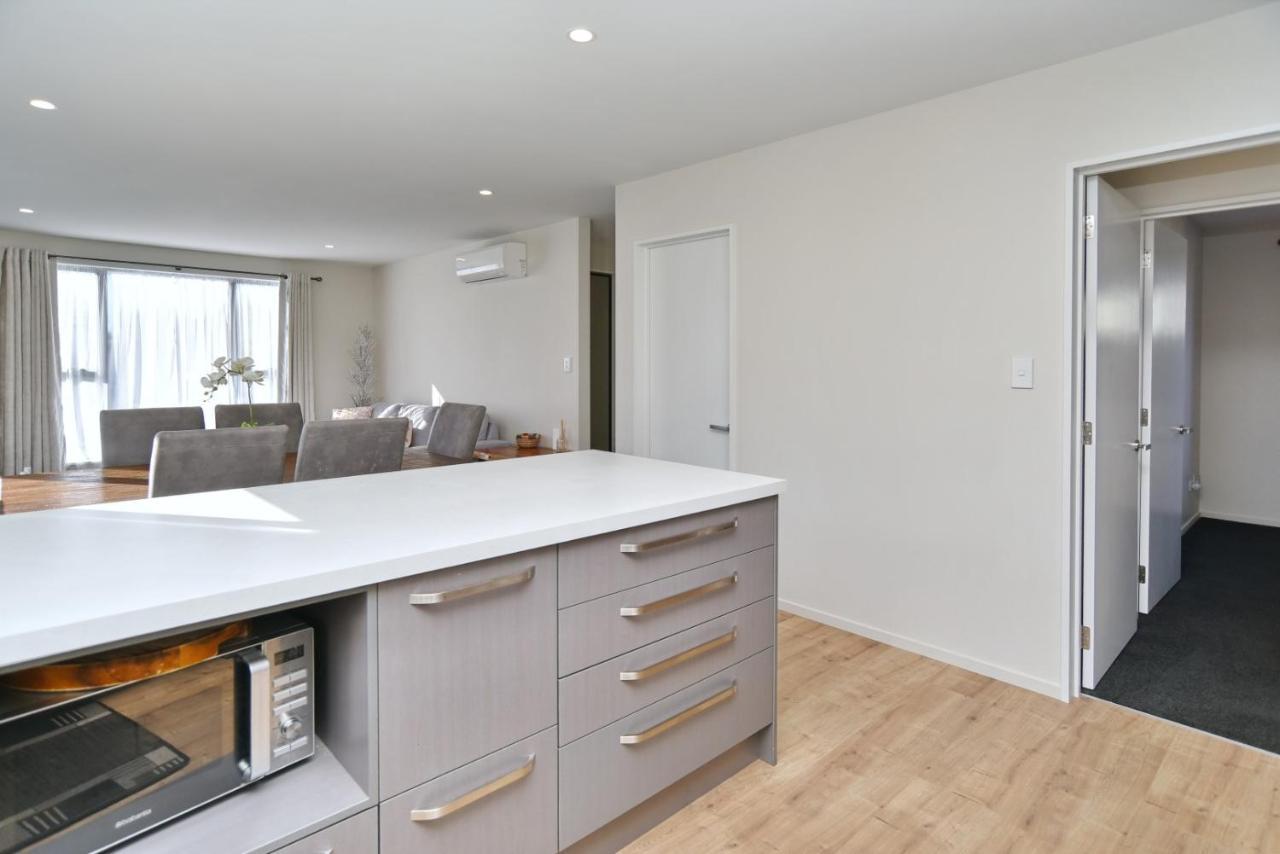Thomas Townhouse - Homes *