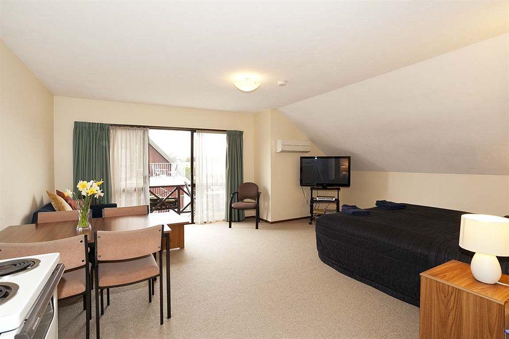 Garden Motel 4*