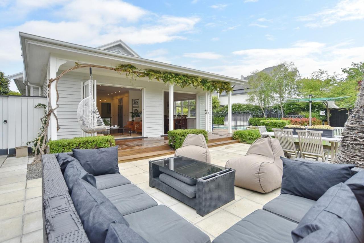 Retreat - Homes Holiday home