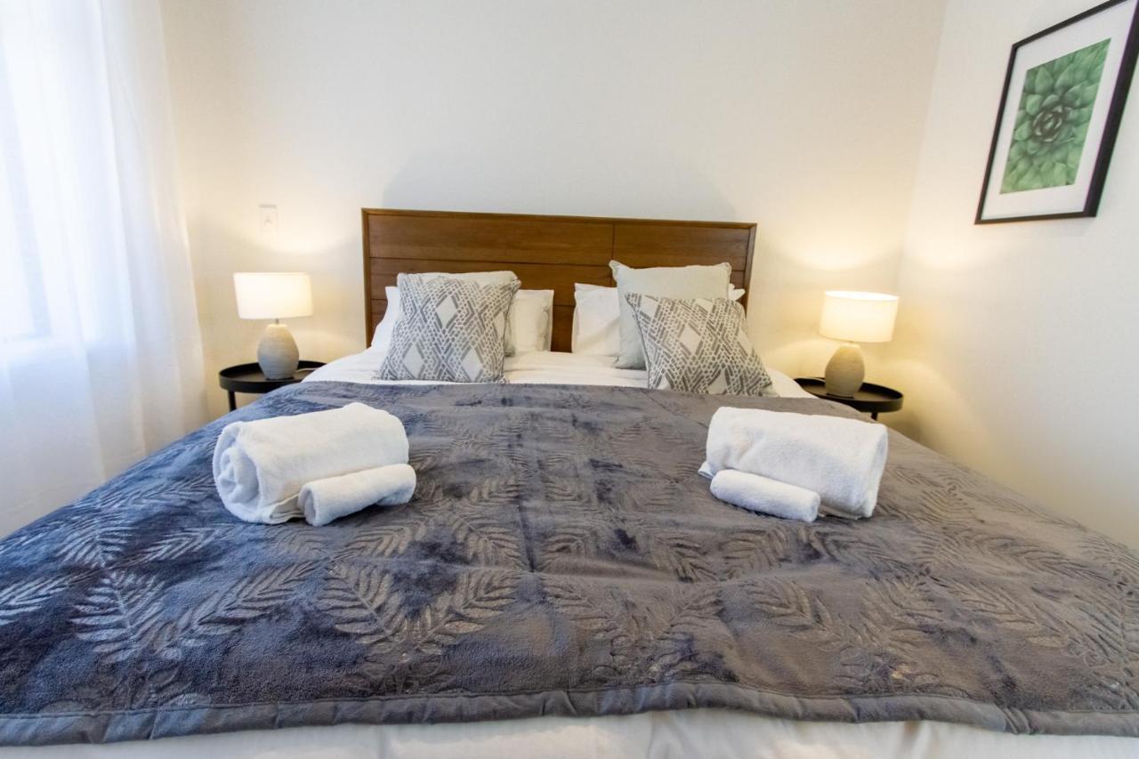 A Touch Of Luxury In Chch Cbd * Christchurch