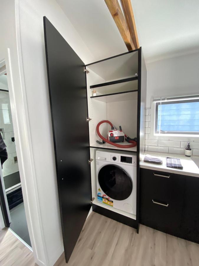 Unit With Bath Christchurch