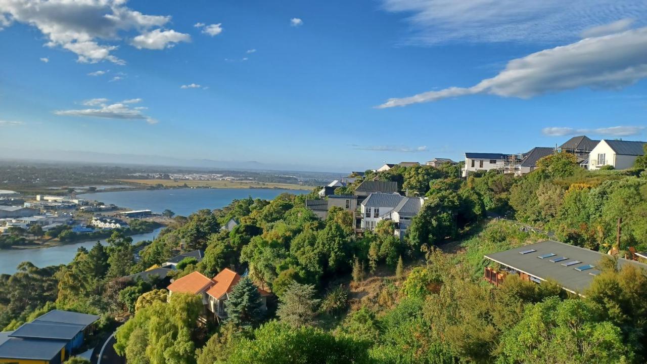 Homestay Homestay, Millions Dollars View At Mount Pleasant Christchurch