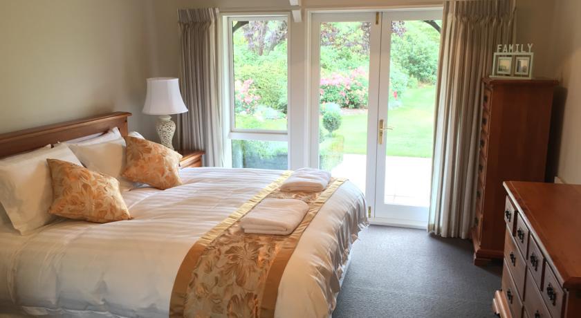 Rhododendron Garden 4*