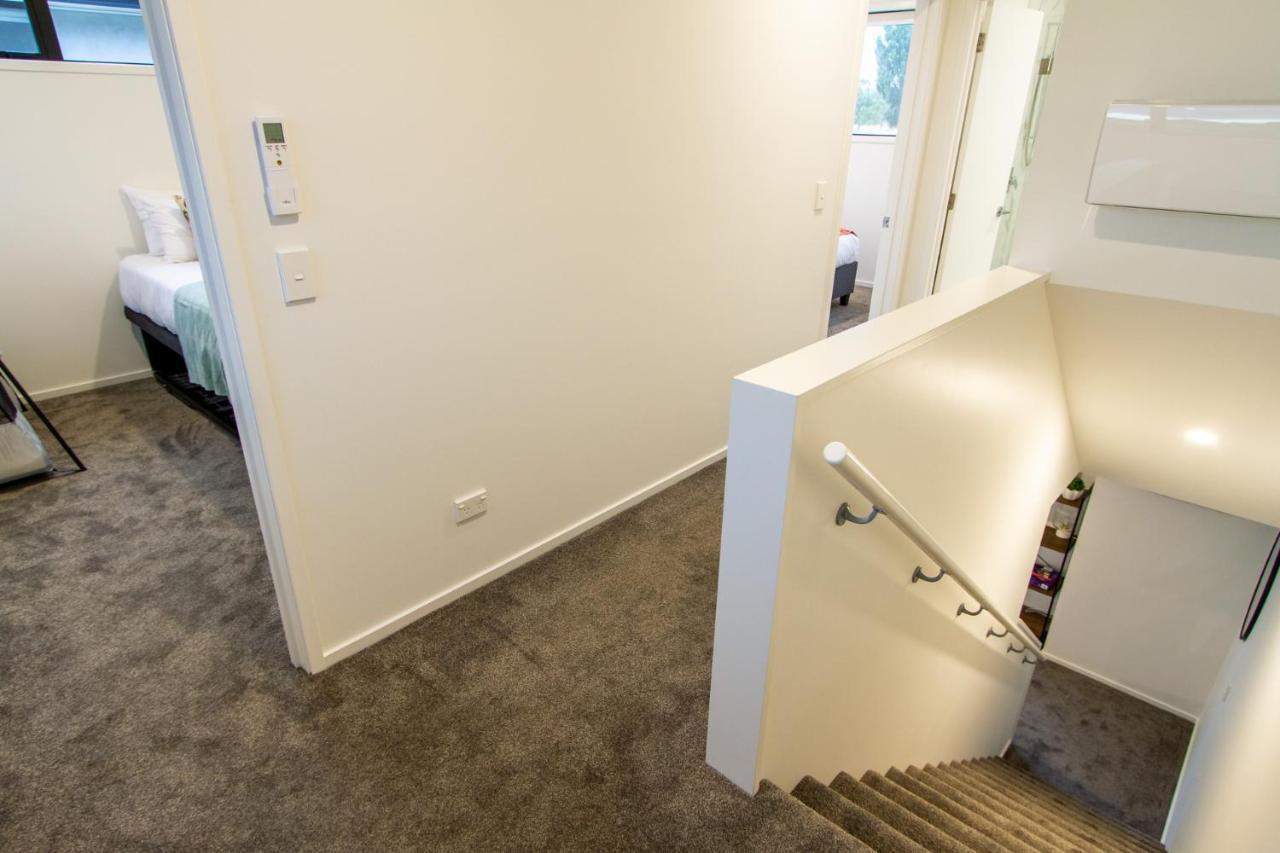 St Albans 2 Bed Townhouse With Carpark *