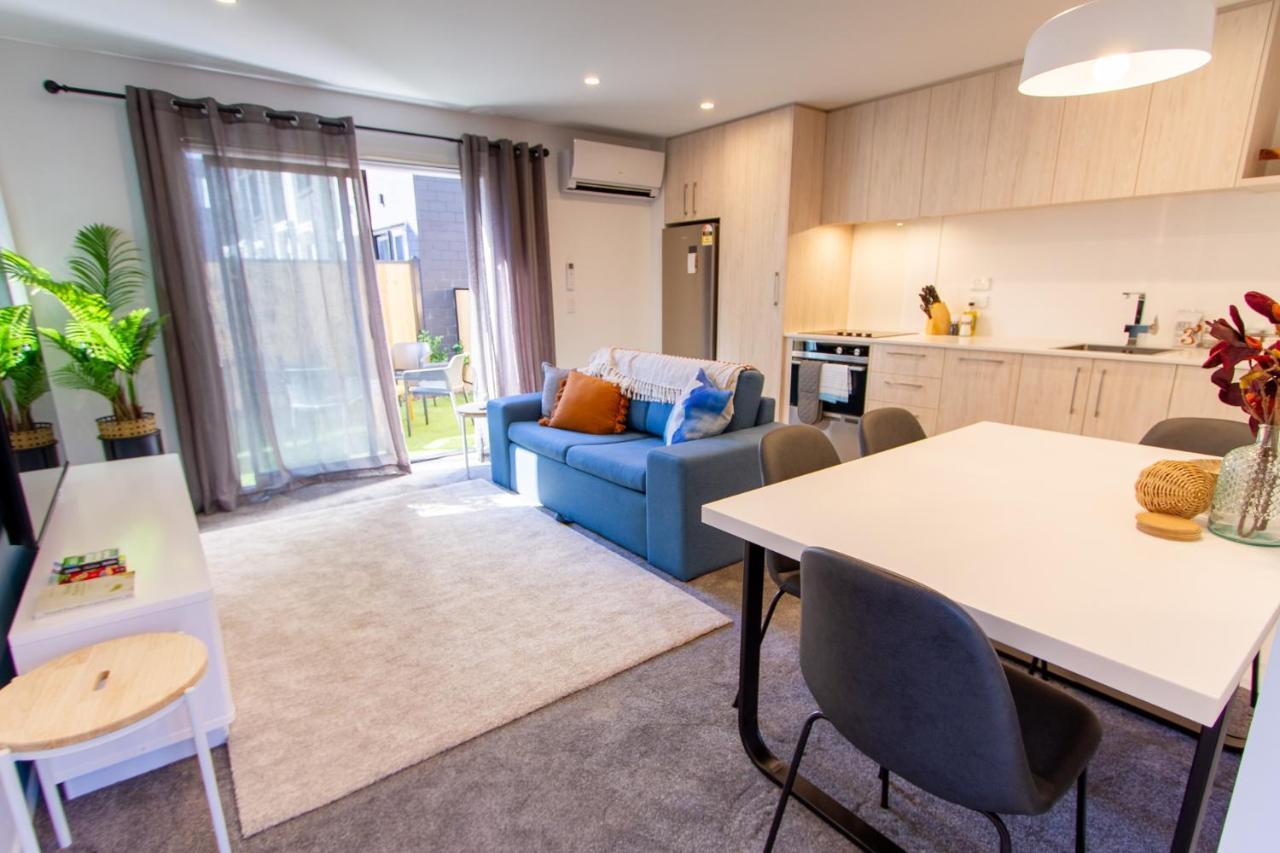 Luxurious Inner City 2 Bed Pad * Christchurch