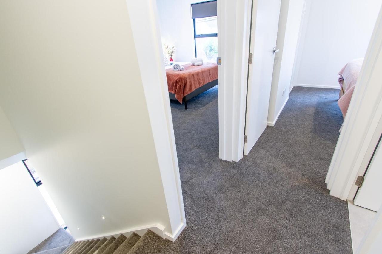 2 Bed Paradise Near Hagley Park Apartment