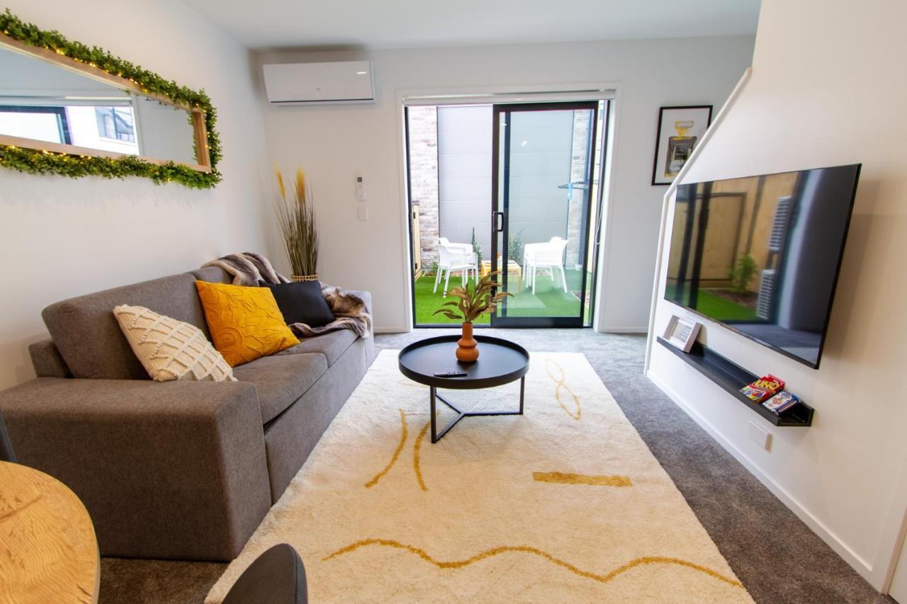 Apartment Glamorous 2 Bed Cbd Townhouse W/king Bed Christchurch