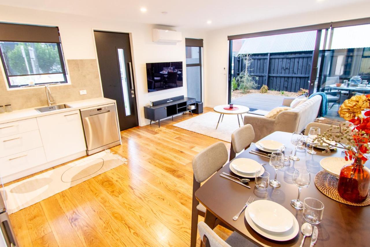 Apartment 2 Bed Paradise Near Hagley Park Christchurch
