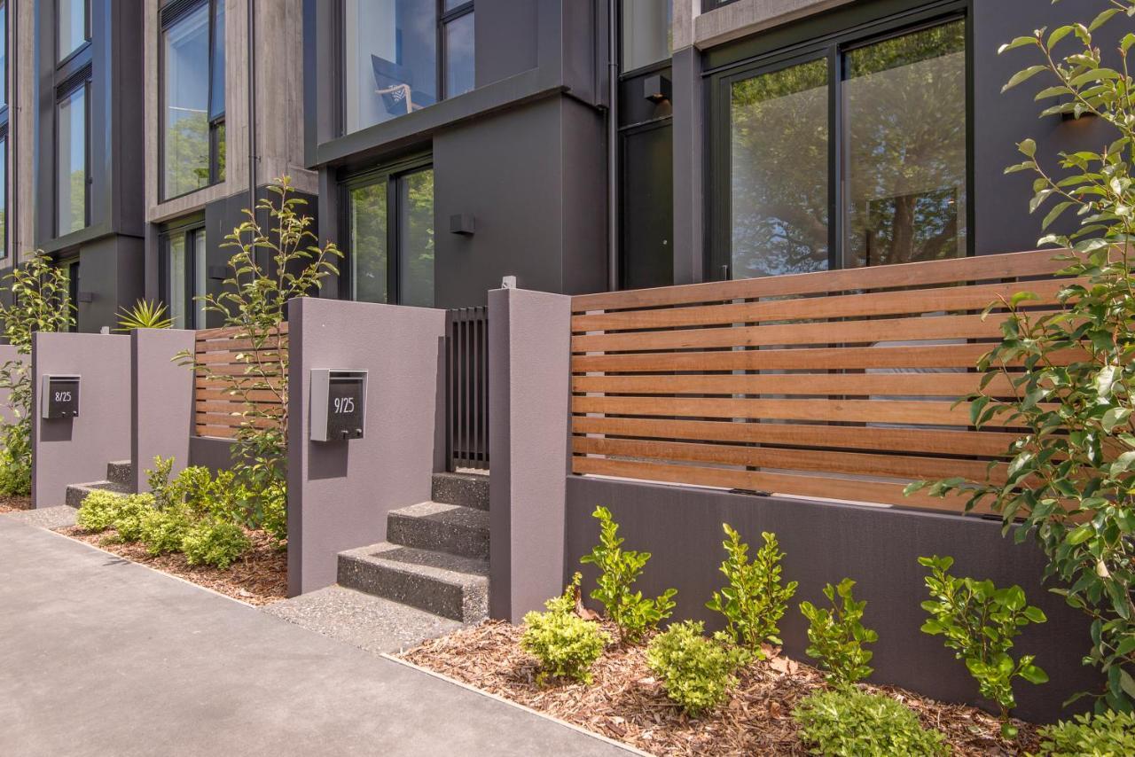 Latimer View Apartment