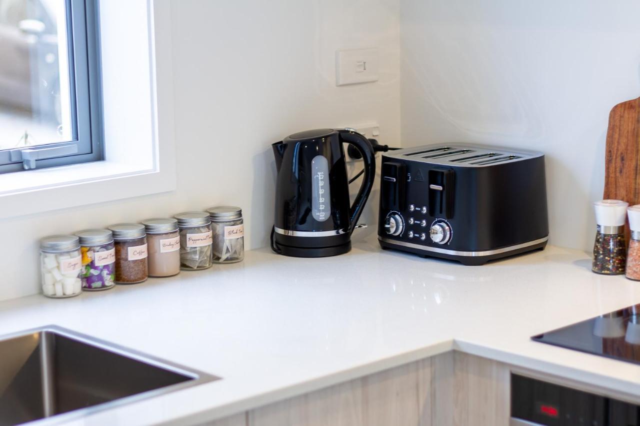 Vacation Riccarton 2 Bed 2 Bath W/carpark Apartment Christchurch
