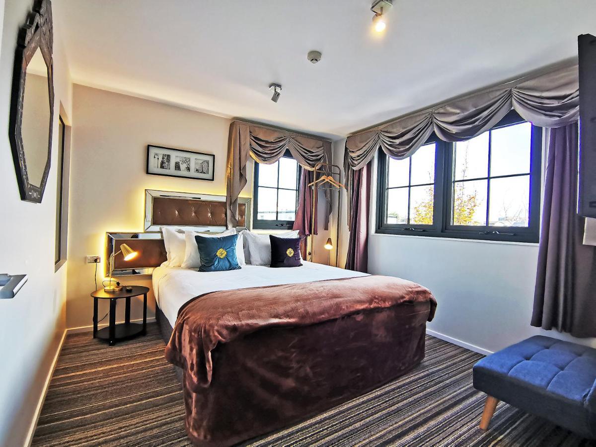 The Salisbury Business Class Hotel 4*
