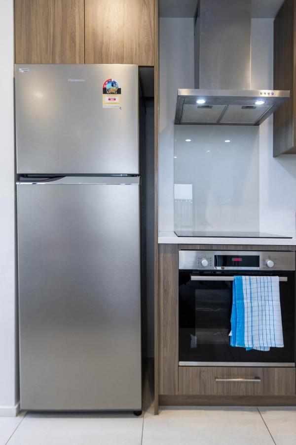 1 Bedroom Escape Apartment