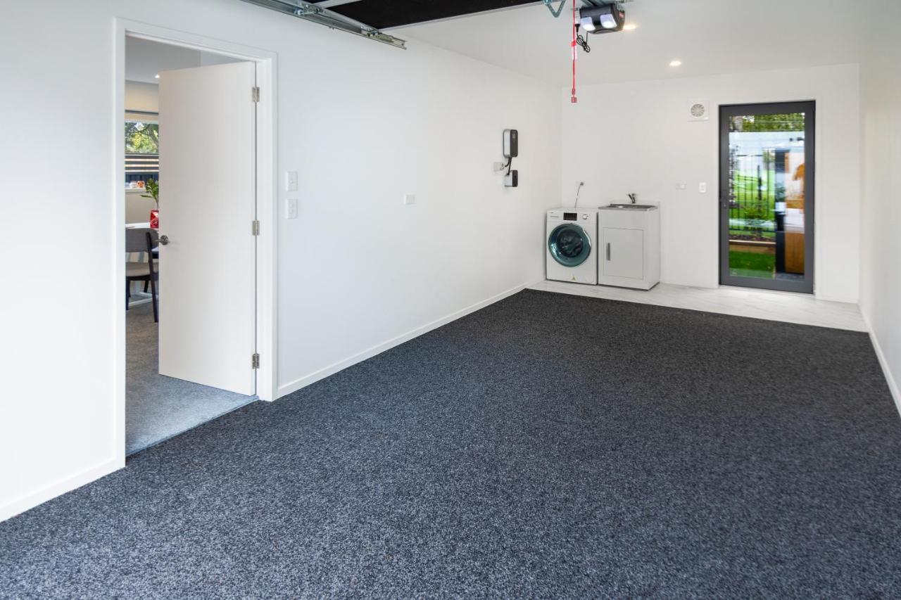 Hear The Wind In The Trees - 2 Bed 1 Bath 1 Garage