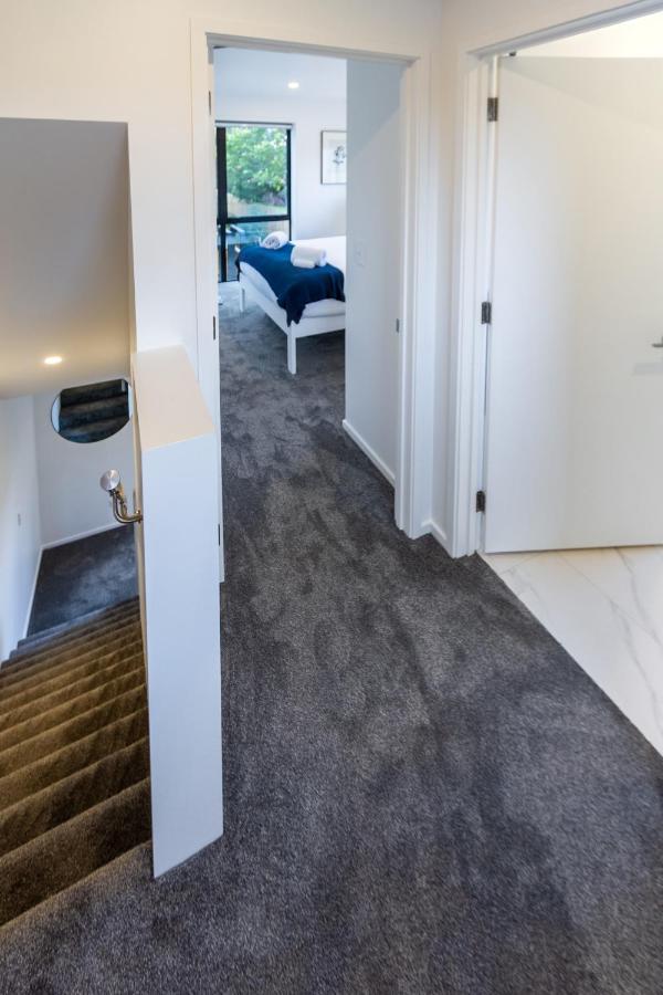 Explore Addington And Cbd 1 Bed W/carpark Apartment