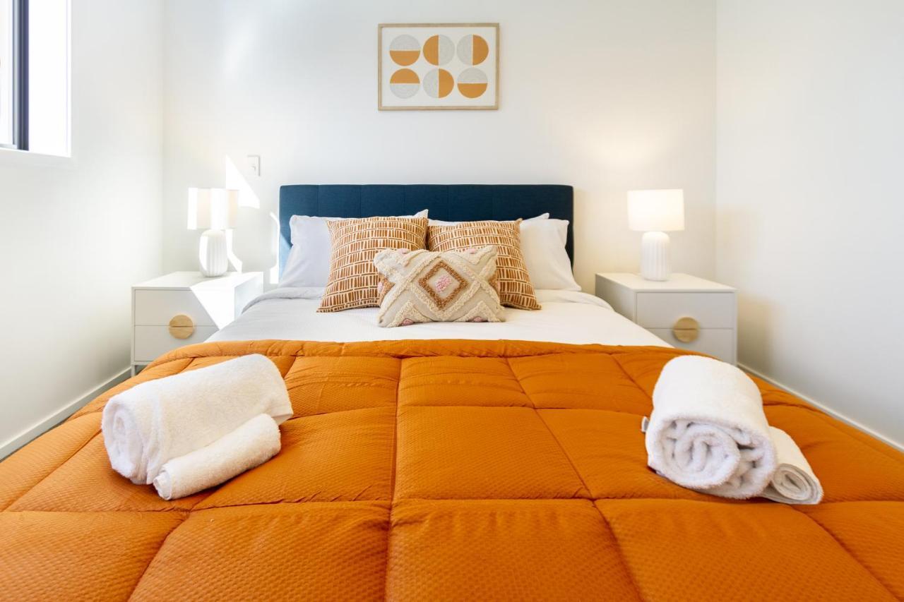 The City's Kept Secret 2 Bed 2 Bath Christchurch