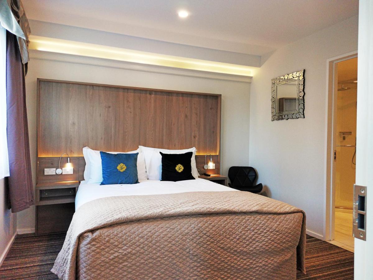 The Salisbury Business Class Hotel 4*