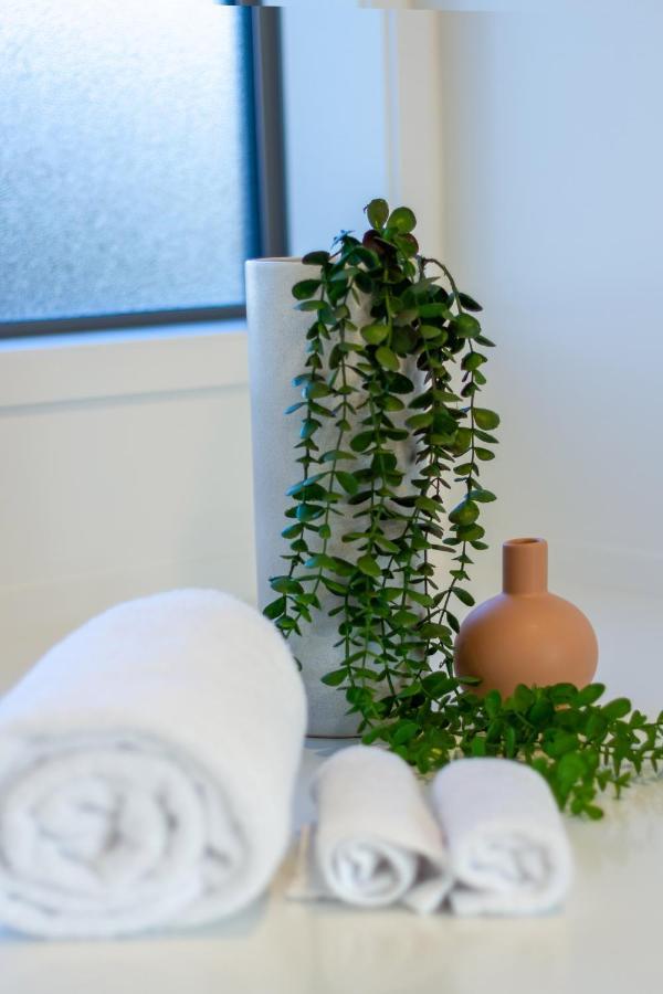 Apartment Urban Park Escape 2 Bed 2 Bath W/carpark