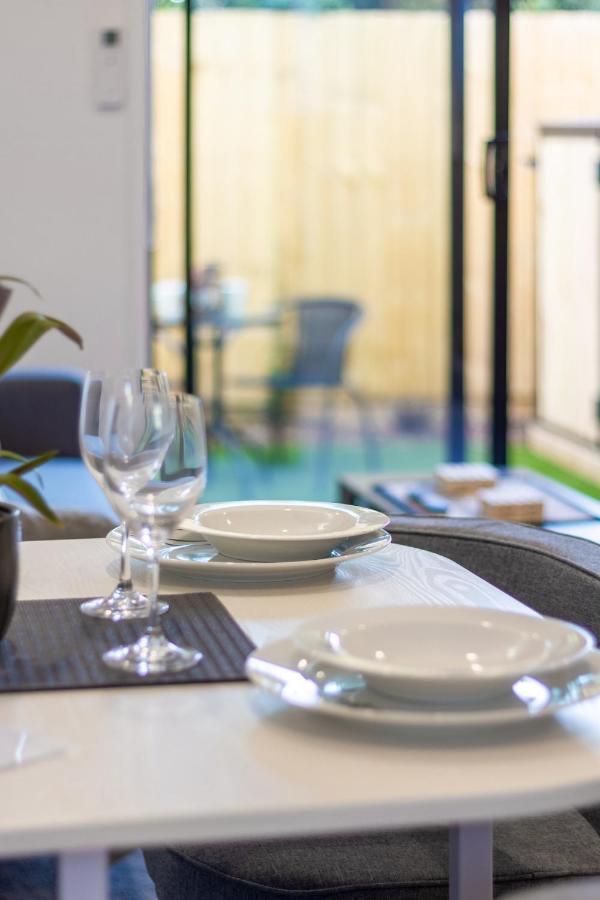 Wave Side Escape 1 Bed 1 Bath, New Brighton Apartment Christchurch
