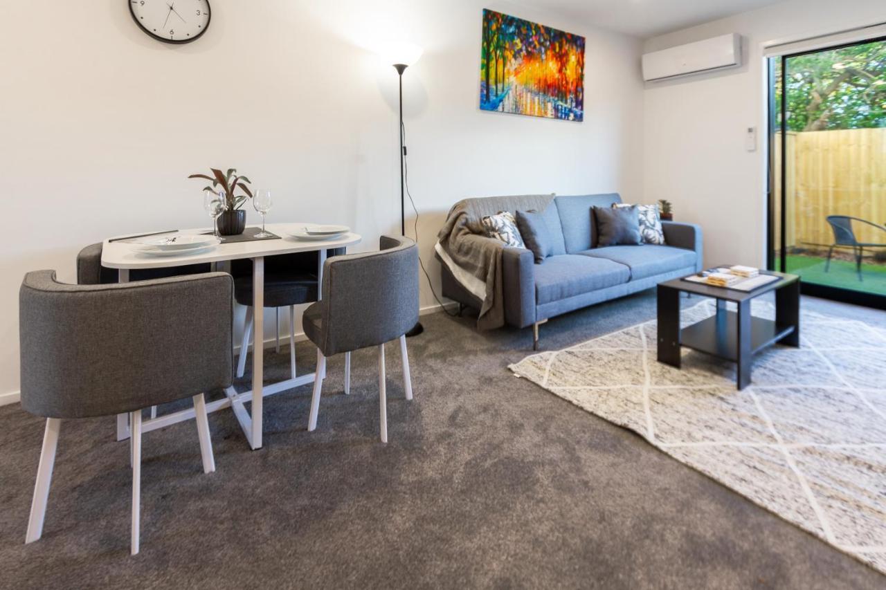 Wave Side Escape 1 Bed 1 Bath, New Brighton * Christchurch