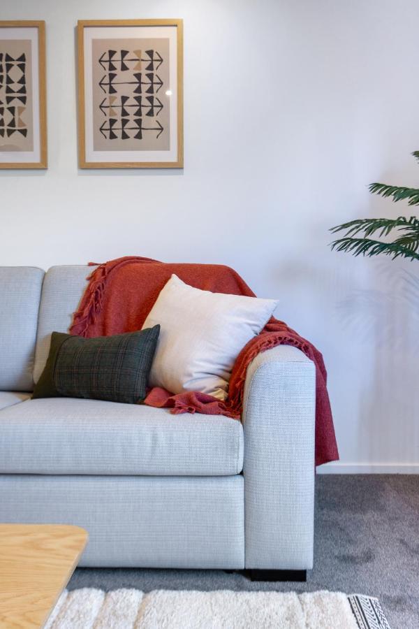 Apartment 1 Bedroom 1 Bath, Executive Escape, Northlands Mall Christchurch