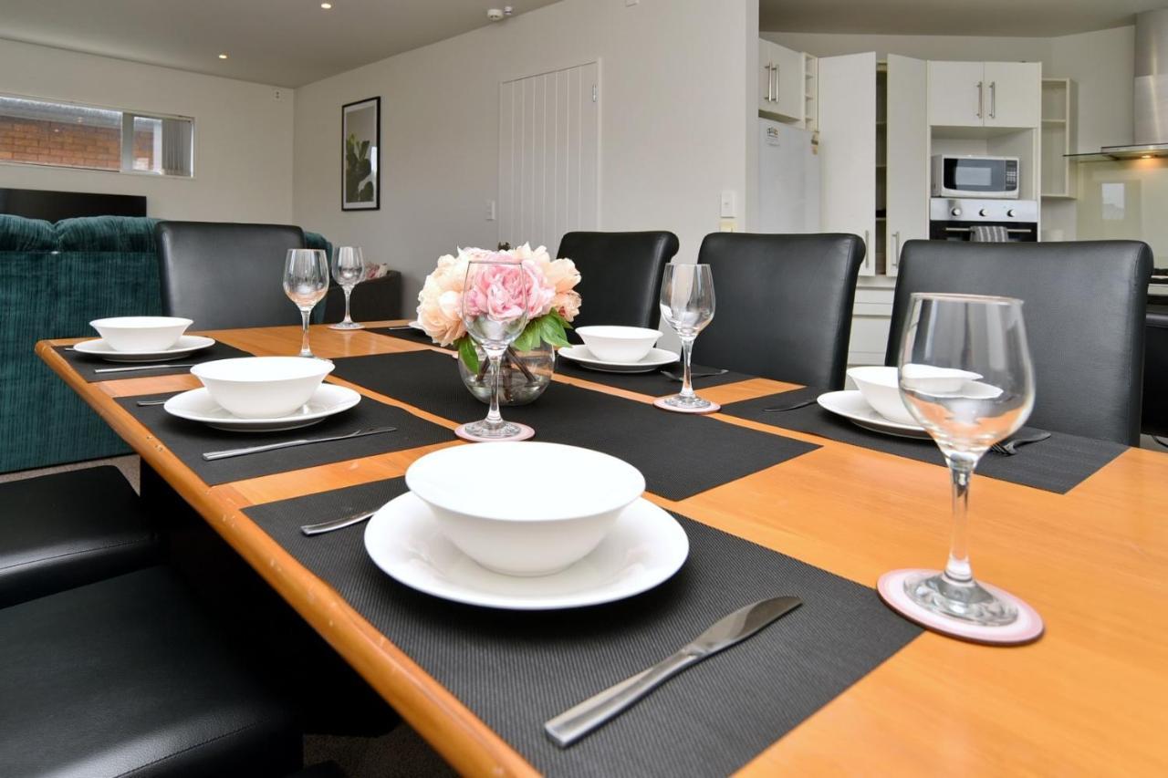 Holiday home Regents 94 - Homes *