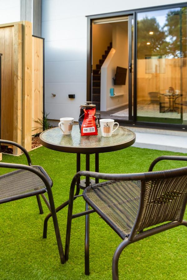Wave Side Escape 1 Bed 1 Bath, New Brighton Apartment Christchurch