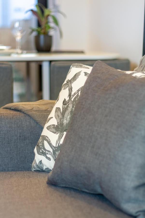 Wave Side Escape 1 Bed 1 Bath, New Brighton * Christchurch