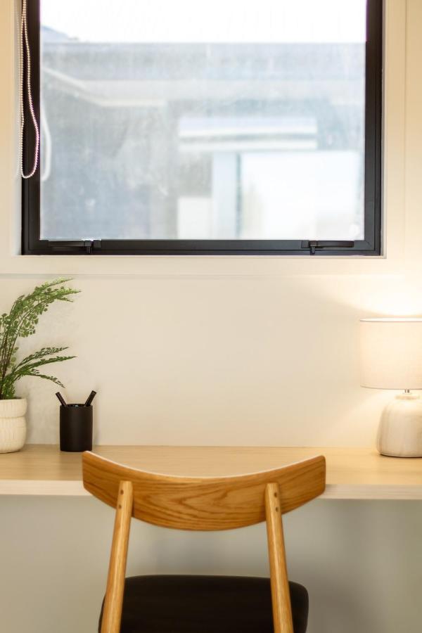 1 Bedroom 1 Bath, Executive Escape, Northlands Mall *